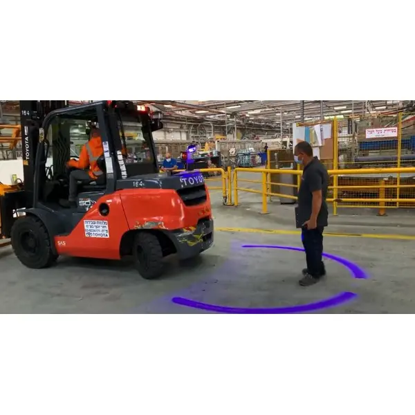 BlueDetect, bezpečnostní obvodové světlo pro VZV s couvacími senzory – 2× Radarový detektor, 1× LED světlo 180°, 1× kovový držák, 3× magnet