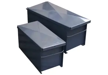 Box z pozinkovaného plechu pro baterie do výstražných světel