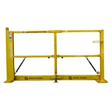 Dvousegmentová zvedací brána na rampu – ocel, š. 3800 mm, světlá š. 3300 mm