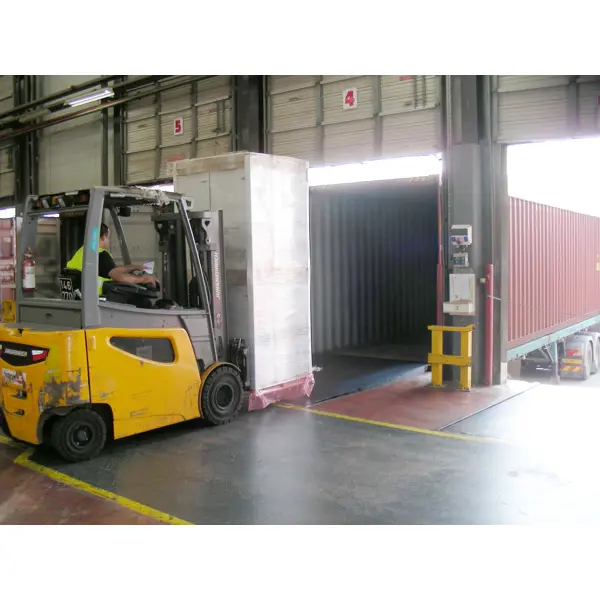 iStop – zakládací klín pod kola se signalizací