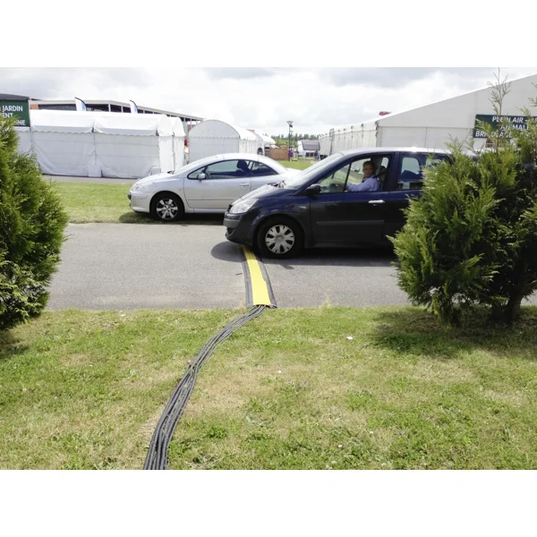 Kabelový přejezd, most 20 t, koncový díl – černá