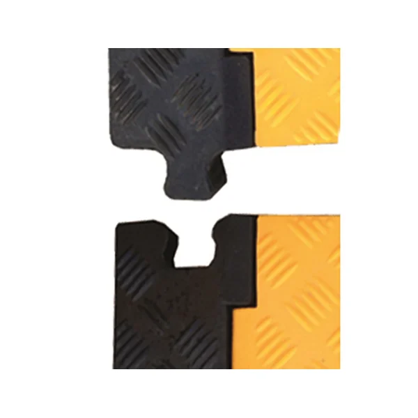 Kabelový přejezd, most 20t, křížová spojka – 500×500×50 mm, žluto-černá