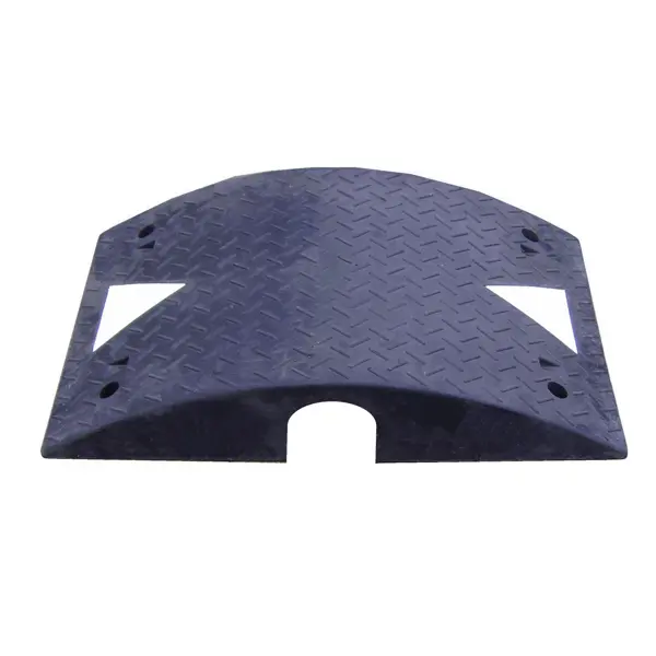 Kabelový přejezd, most 5 km/h, 40t – 800×500×150 mm, černá