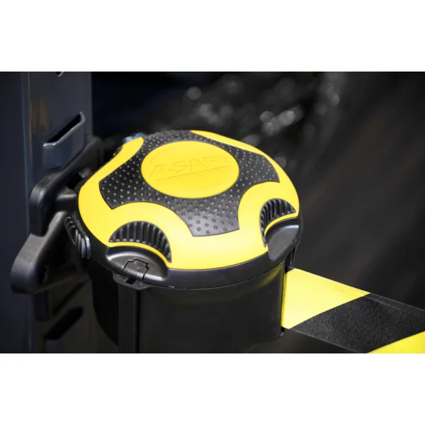 Kazeta se samonavíjecím pásmem 9 m – sada na regály