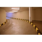 Koncovka z recyklované pryže Twist – červená, pr.150 mm