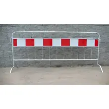 Mobilní kovová zábrana ROAD GUARD – délka 250 cm, profil 22
