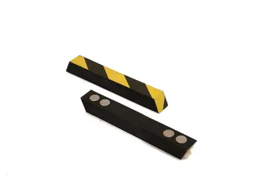 Mobilní magnetický nárazník pro manipulační techniku