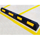 Modulární parkovací doraz pro automobily s reflexními pruhy, koncový díl – 610×145×120 mm, černo-žlutá