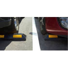 Modulární parkovací doraz pro automobily s reflexními pruhy, koncový díl – 610×145×120 mm, černo-žlutá