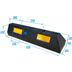 Modulární parkovací doraz pro automobily s reflexními pruhy, koncový díl – 610×145×120 mm, černo-žlutá