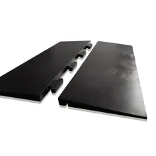 Náběhová lišta StandardRecycled z recyklovaného PVC – 445×150×3–15 mm, hladký povrch, antracit