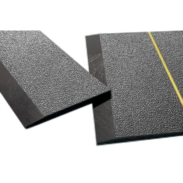 Náběhová lišta StandardRecycled z recyklovaného PVC – 500×100×3–6 mm, zdrsněný povrch, antracit