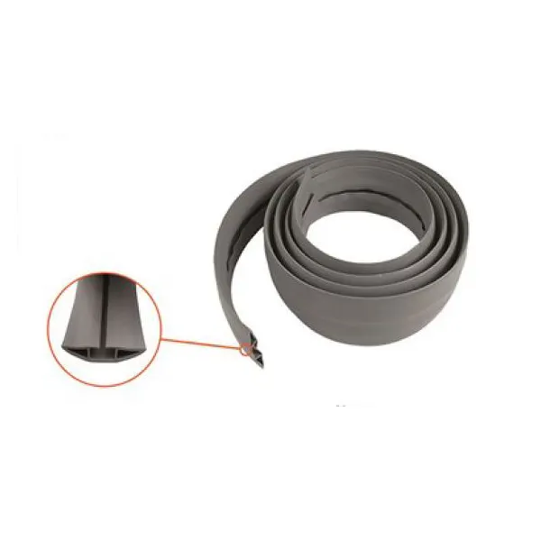 Nášlapná, pochozí ochrana kabelů, flexi PVC – 5000×66×15 mm