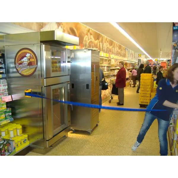 Nástěnná kazeta MAXI, žluto-černá – pásmo 9 m, červeno-bílé šrafování