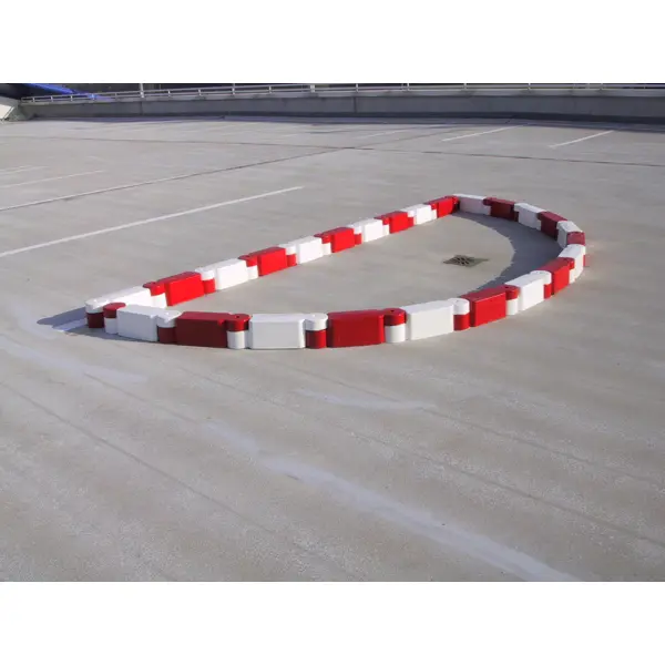 Obrubník z recyklované pryže Twist – bílá, 580 mm