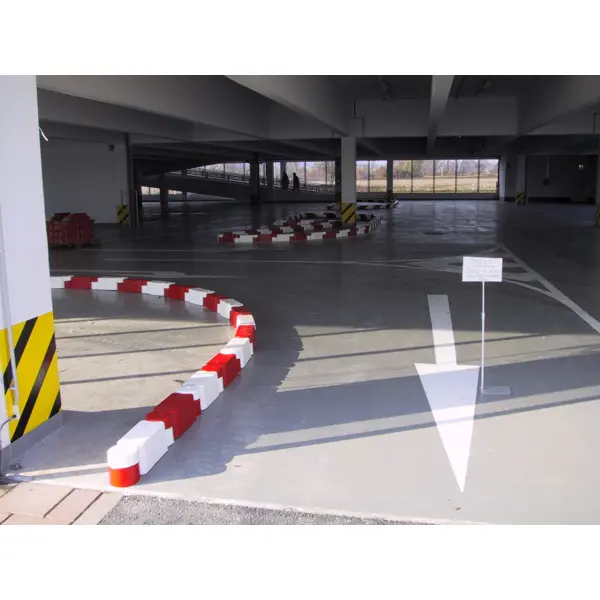 Obrubník z recyklované pryže Twist – žlutá, 580 mm