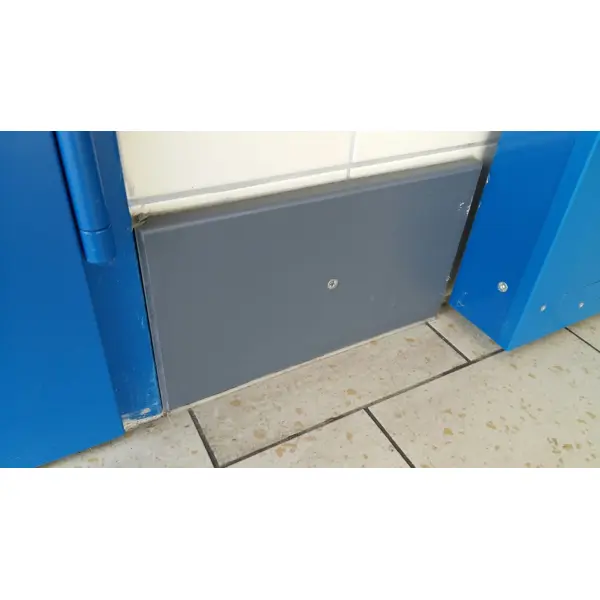 Okopová deska, chránič stěn WallProtec Standard se zaoblenými hranami – plast, šedá, 2000×200×15 mm