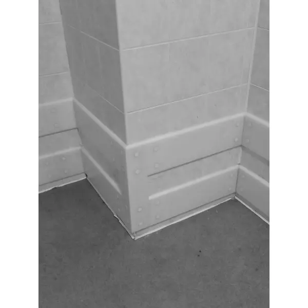 Okopová deska WallProtec Hygienic se zkosenou hranou – plast, bílá/mléčná, 2000×195 mm (1×/1×)