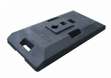 Patka pro dopravní značení, černá, recykl. pryž, 850×410×100 mm