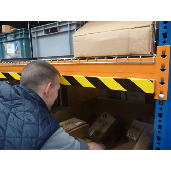 Pěnový ochranný varovný samolepicí profil SoftBumpers – 750×60 mm, žluto-černá