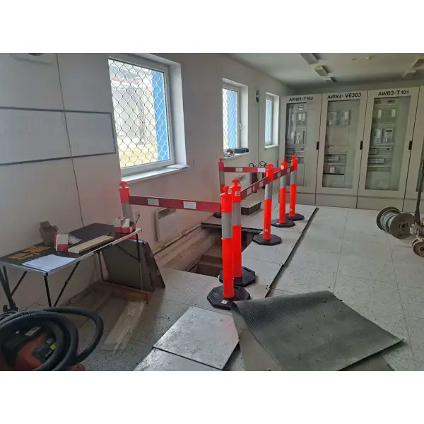 Plastový sloupek Standard s reflexním pruhem třídy 2 – PP, oranžová, výška 1,1 m