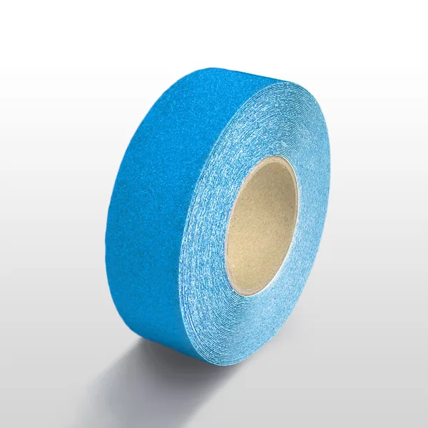 Protiskluzová páska standard WT-5411 – minerální granulát v syntetické pryskyřici, světle modrá, 50 mm × 6 m