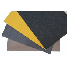 Protiskluzová sklolaminátová deska GRP Medium – střední zatížení, 750×1000 mm, tl. 3,8 mm, černá