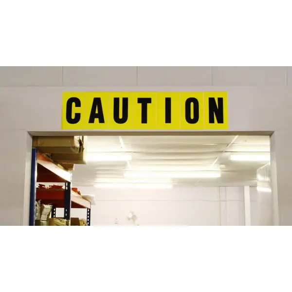 Samolepicí číslice – znak 0-9, žlutý podklad, 12 znaků na kartě