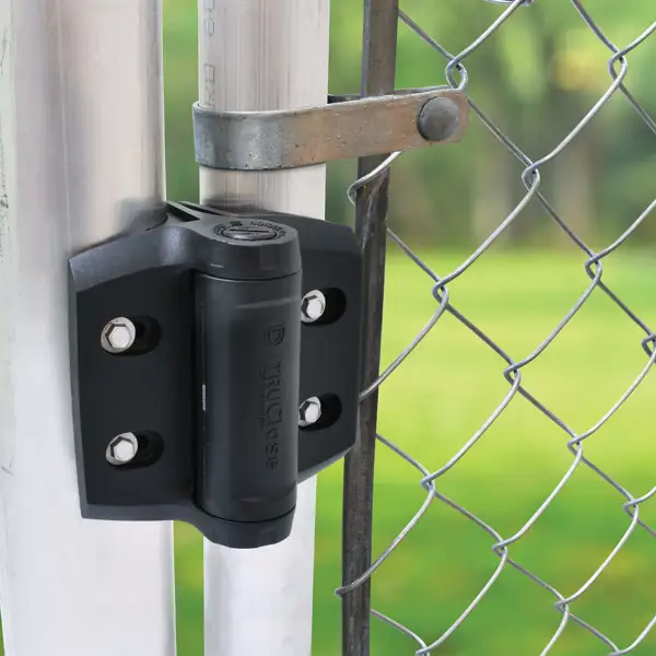 Samouzavírací závěsy pro bezpečnostní branky pro trubky 6/4“ – černá, polymer, 48,3 mm, pár