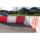 Silniční plastové svodidlo Standard – PE, bílá, 800×400×1200 mm