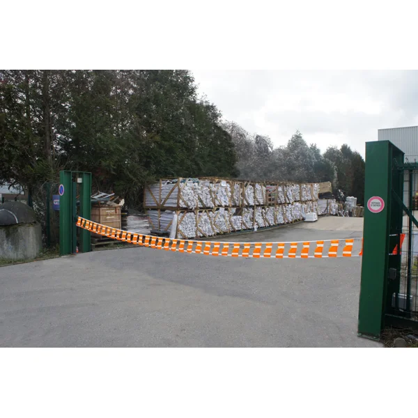 Zábrana maxi 15M se samonavíjecím mechanismem – v.30 cm, oranžová