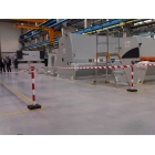 Zahrazovací sloupek Economic s hranatou podstavou, červeno-bílá